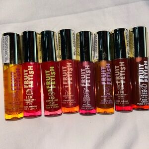 Lip Gloss Set - Vibrant Collection milani fruit collection